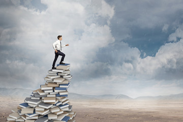 层次高的人层次低的人其本质上有什么不同？